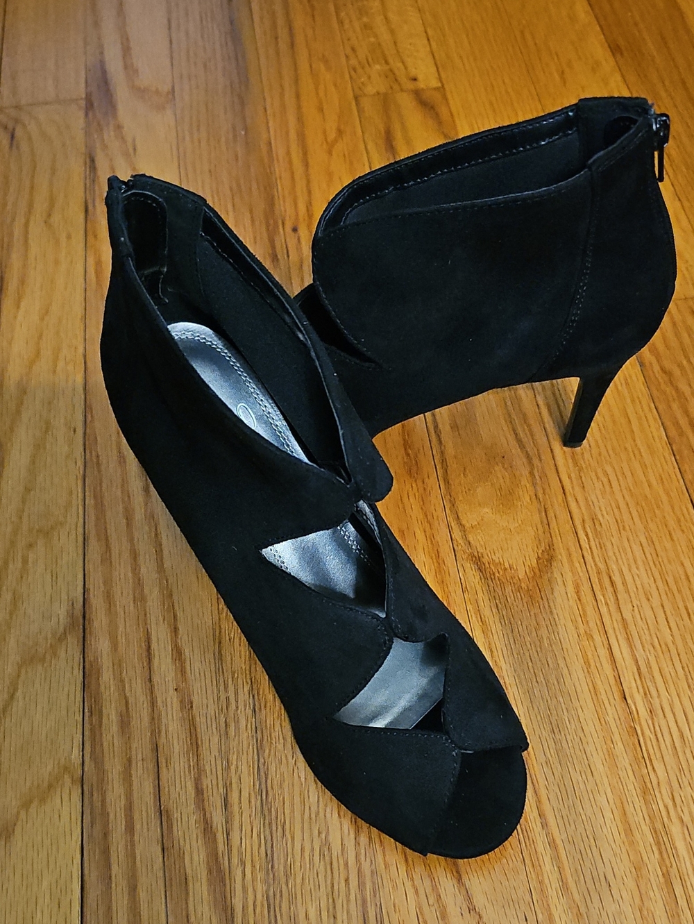 Impo Black Peep-Toe Scalloped Stiletto Booties